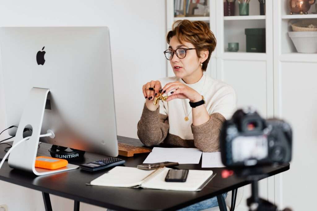 How to Become a Successful Online Coach