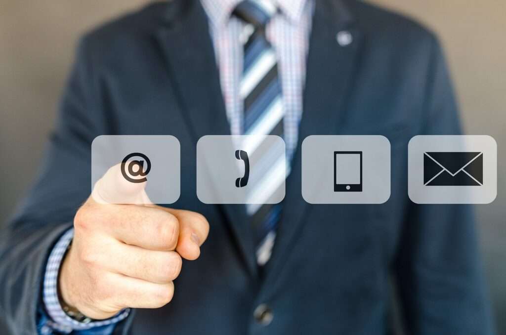 How to Make an Outstanding Contact Us Page